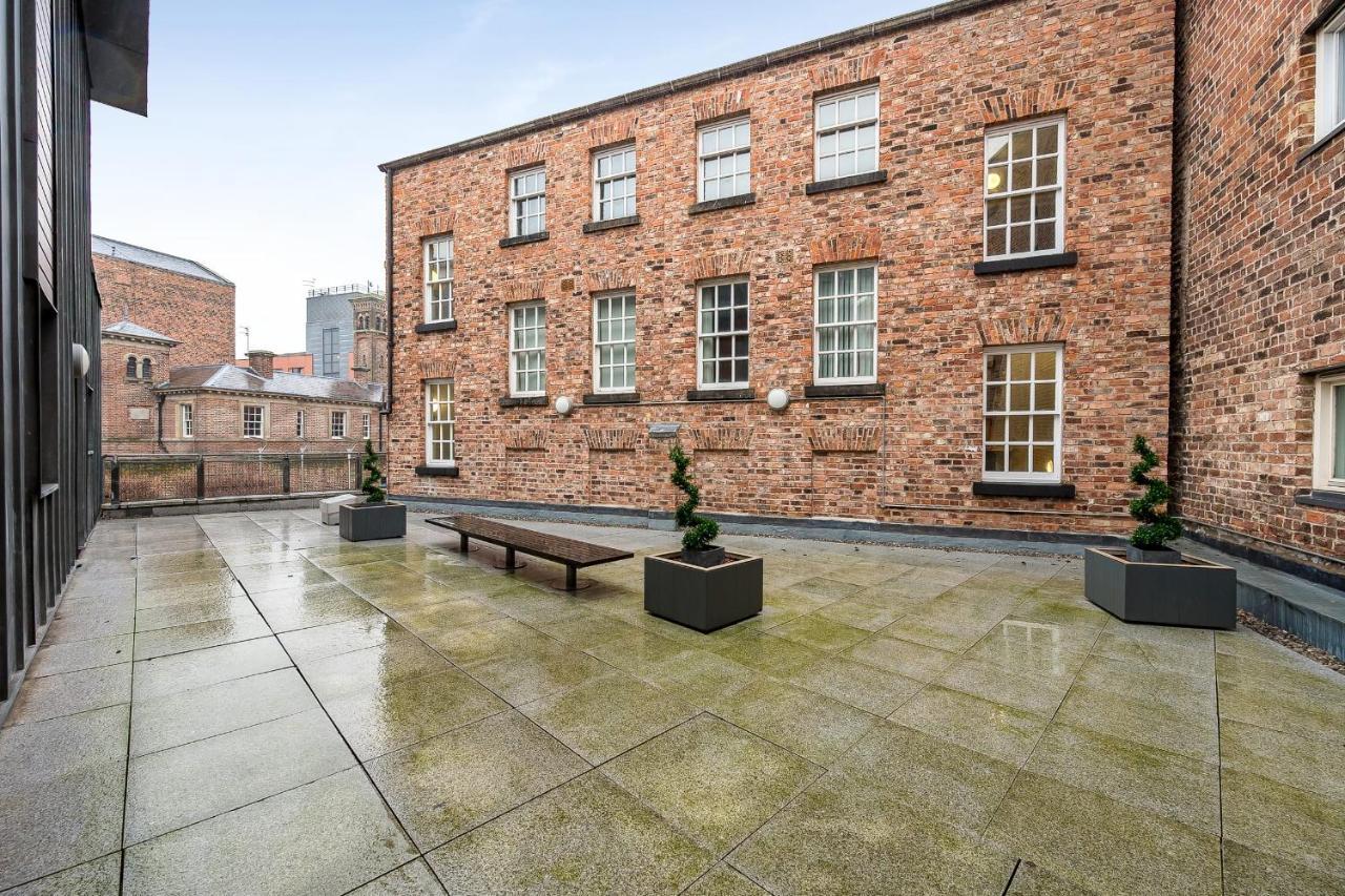 Host & Stay - Campbell Square Roof Terrace Apartment リヴァプール エクステリア 写真